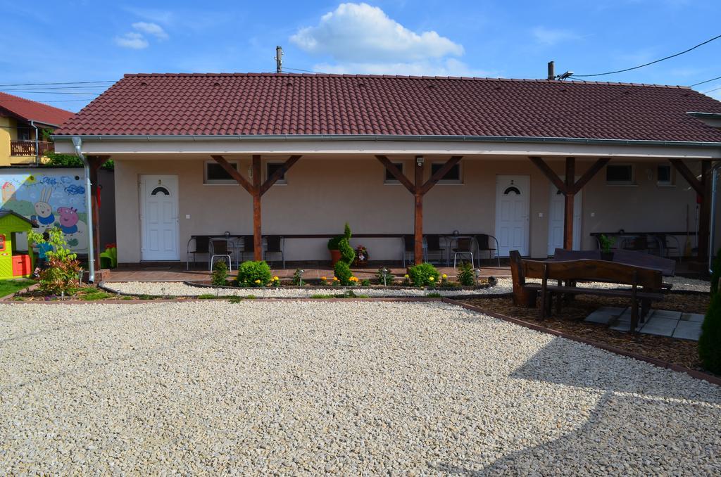 Belany Studios Veľký Meder Eksteriør bilde