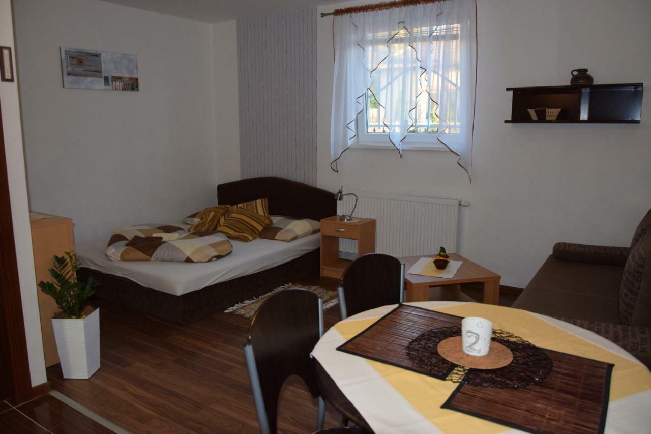 Belany Studios Veľký Meder Eksteriør bilde